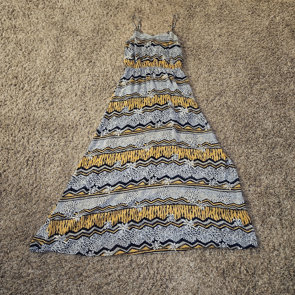 Maude‎ Women's Maxi Dress Navy Blue Yellow White Sleeveless Animal Print